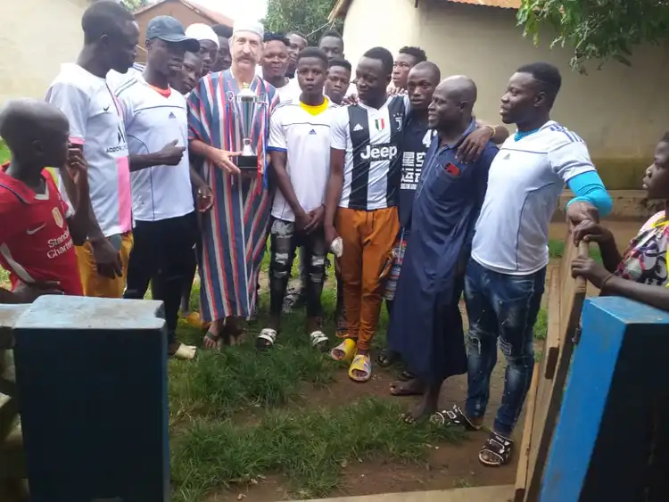 La photo de Zakaryaou avec les joueurs